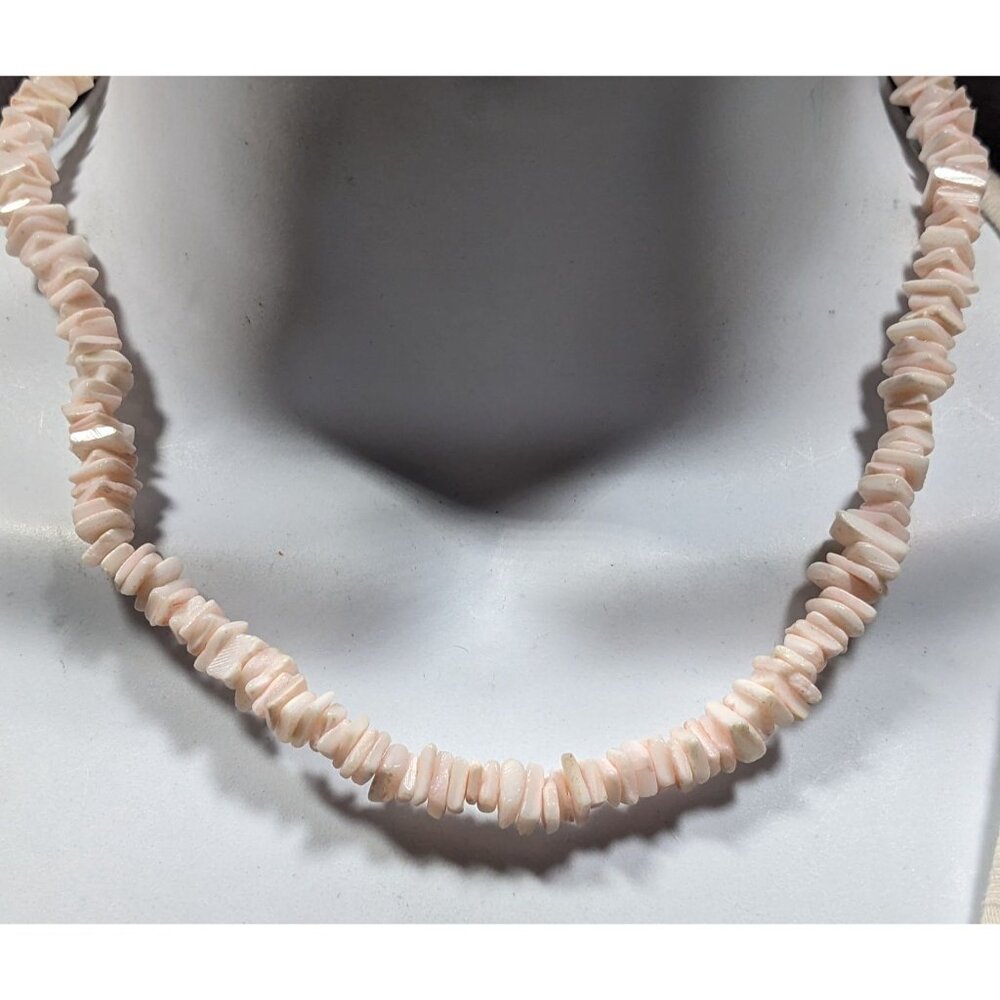 Beachy Bohemian Pastel Pink Seashell Chip Necklace - Picture 2 of 6